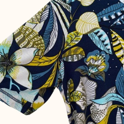 Floral tropical summer blouse with strass size L like new