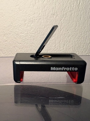 Holder-Phone mount πλαστικό Manfrotto σαν καινούργιο