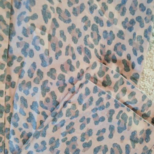 Leopard pants large fitted like new, beige and brown