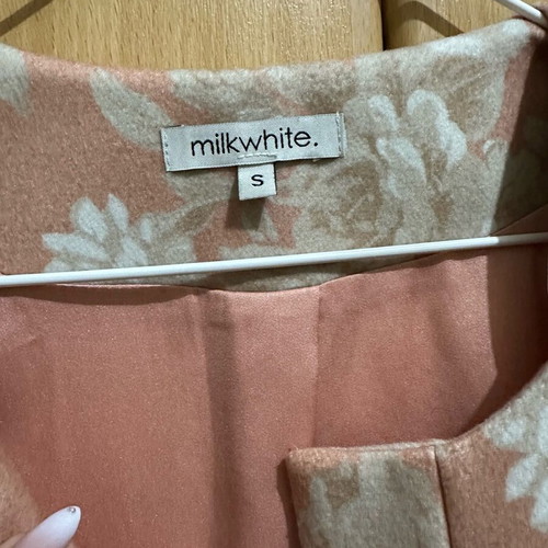 Milkwhite coat like new, size small, beige pink