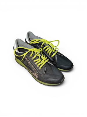 Diesel sneakers like new, black with neon green details, size 39