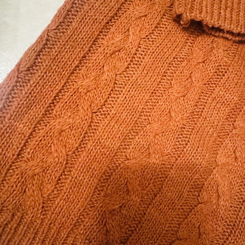 Knitted set of 2 pieces used, crop top and mini skirt in terracotta