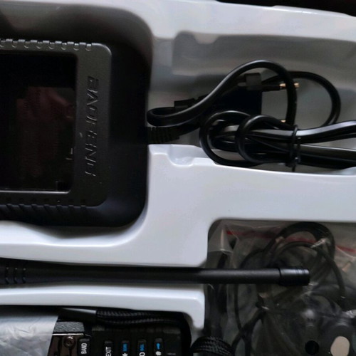 Baofeng UV-5RA wireless transceiver new with 1800mAh Li-Ion battery