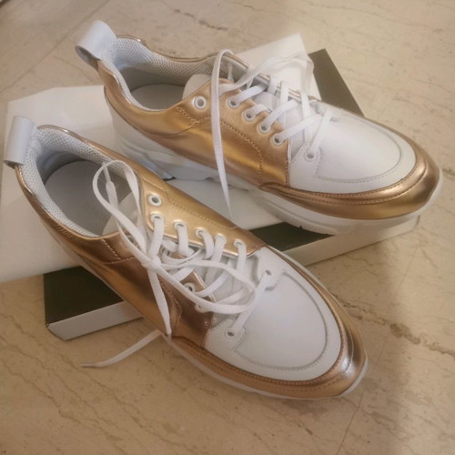 Fenomilano women's sneakers new, white with gold/pink, size 39