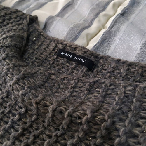 Crop sweater one size