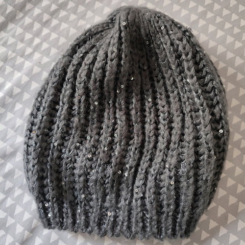 Knit cap used, gray, size S