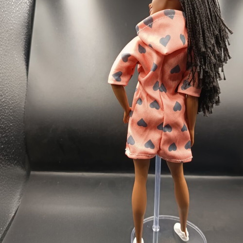 Oversized hoodie dress and shoes for dolls