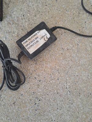 Gps tracker with sim card like new