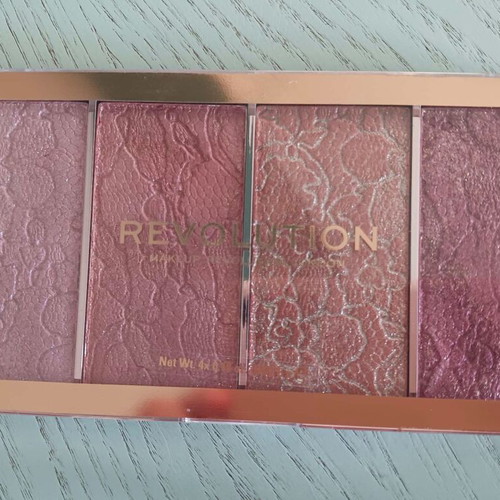 Makeup Revolution Vintage Lace Blush Palette new, 4x5gr