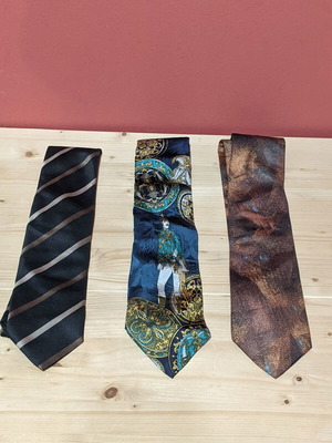 Ties like new condition