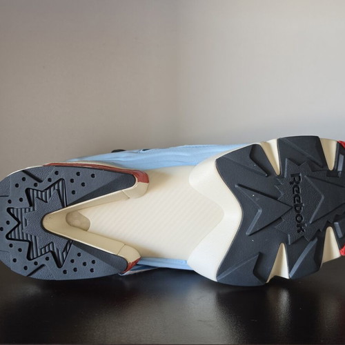 Reebok InstaPump Fury 94 new, sport shoes size 45.5
