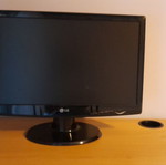 LG 20'' computer monitor used, LCD 1600x900