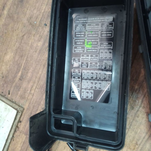 Fuse box for Chevrolet Lacetti 1.6 16V used, model J200AF