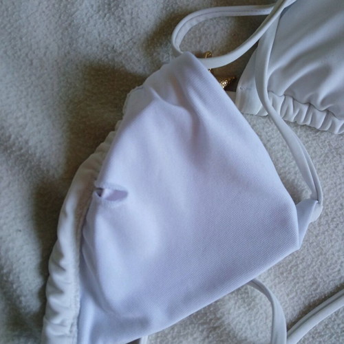 Women's bikini top new, size XS, white