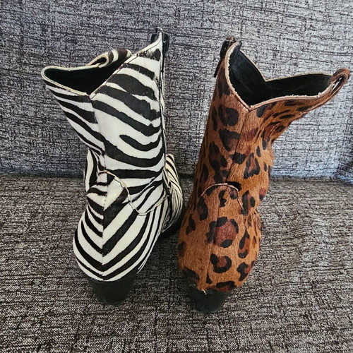 Jeffrey Campbell Defence-F Cowboy Boots like new, zebra and leopard print, size 38