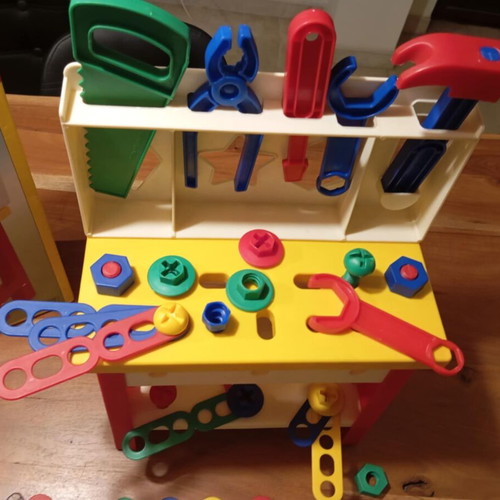 Bildo Tool Bench για παιδιά μεταχειρισμένο με αρχικό κουτί