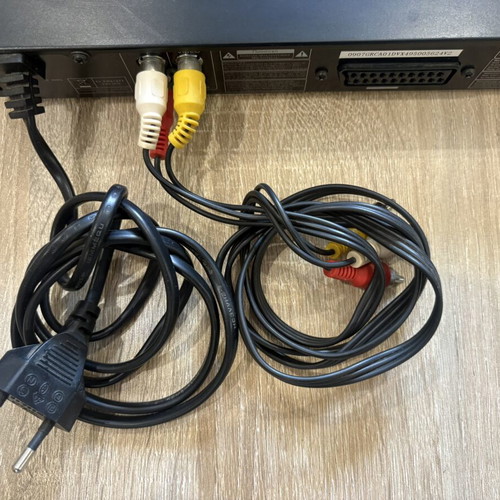 Digital DVX495 DVD Player like new with remote control