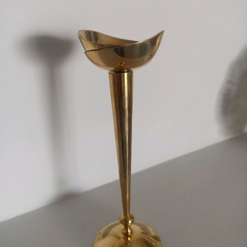 Brass candlestick like new, height 22 cm
