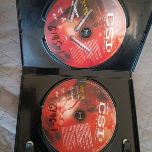 CSI third season DVD used, 6 discs