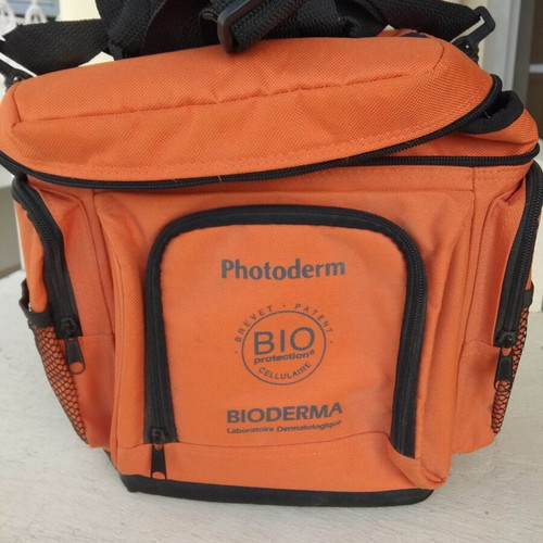 Bioderma insulated bag like new for transporting sensitive products