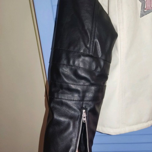 Lapin leather kids jacket used with wear