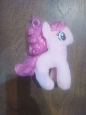 Plush pony like new