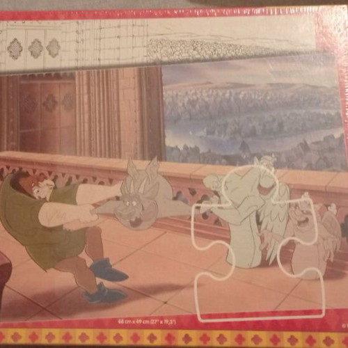 Puzzle maxi 35 pieces Notre Dame and new sealed in plastic