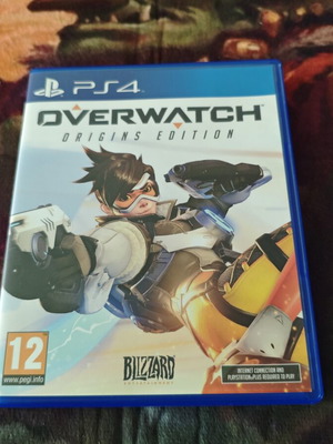 Overwatch and Destiny 2 PS4 games