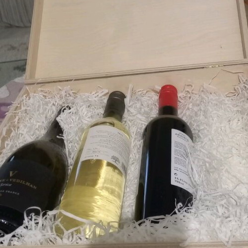 Wooden box for four drinks like new from Cellier