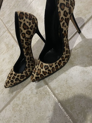 Mourtzi leopard pumps size 41 like new, 10 cm heel