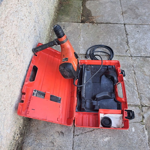 Hilti TE 40 rotary hammer drill used, 1010W