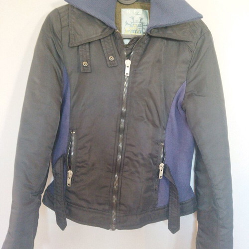 Replay jacket like new, black with blue details, size No Small