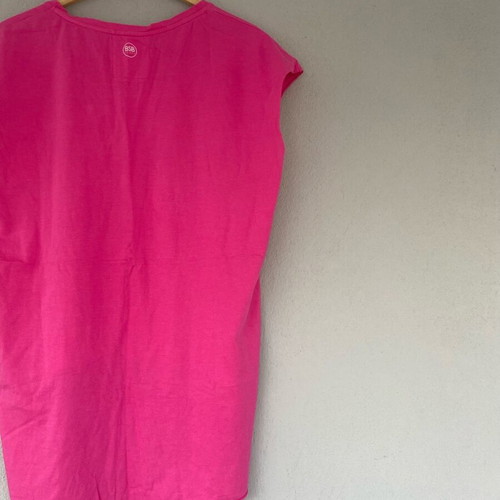 Bsb asymmetrical top like new, fuchsia, size Small