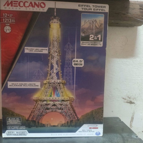 Meccano Eiffel Tower new, with LED lights and electronic system