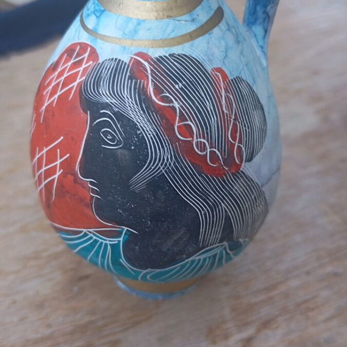 Decorative amphora used