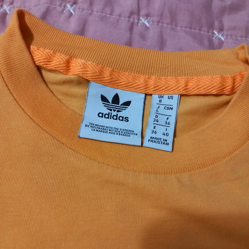 Unisex Adidas shirt orange size XS like new