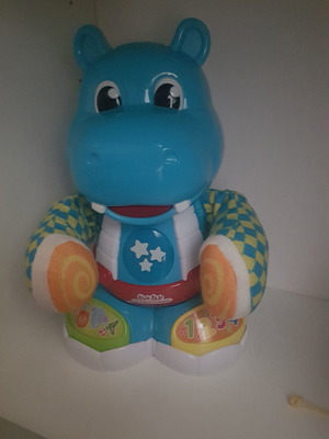 baby clementoni hippopotamus