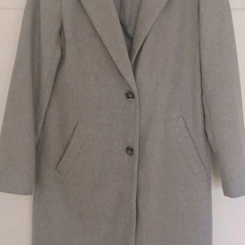 New Look coat gray Small like new without defects