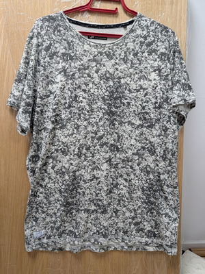 Andy Warhol T Shirt by Pepe Jeans XL great condition