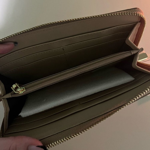 Wallet new color taupe, gray brown
