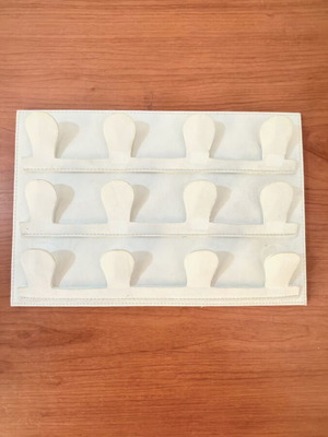 Professional ring display stand with 12 positions