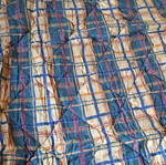Multicolored quilt like new