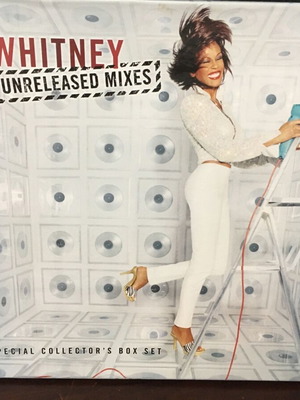 Whitney Houston The Unreleased Mixes special collectors box set 4 βινύλια μεταχειρισμένο
