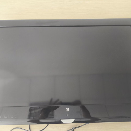f&U TV HD Ready 32 with MPEG4