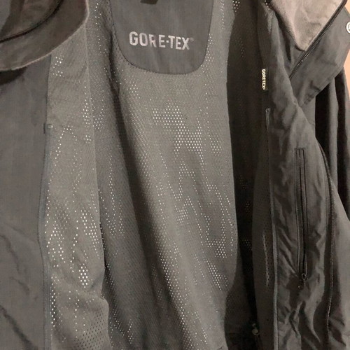 Mammut Goretex jacket men’s like new, size large, dark gray without hood