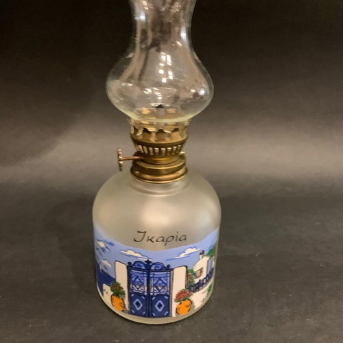 Ikaria glass souvenir lamp like new
