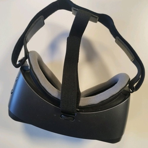 Samsung VR mask used SM-R325
