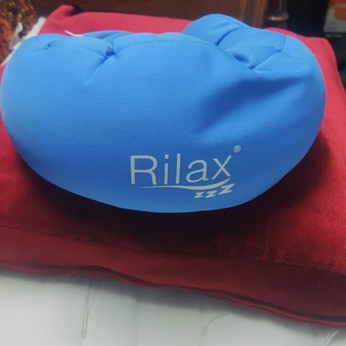 Rilax zzz neck pillow like new