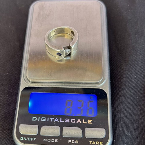 Silver 950 ring used with white and blue stone