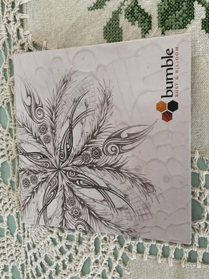 Bumble Bust & Bloom CD σαν καινούργιο, ηλεκτρονική μουσική